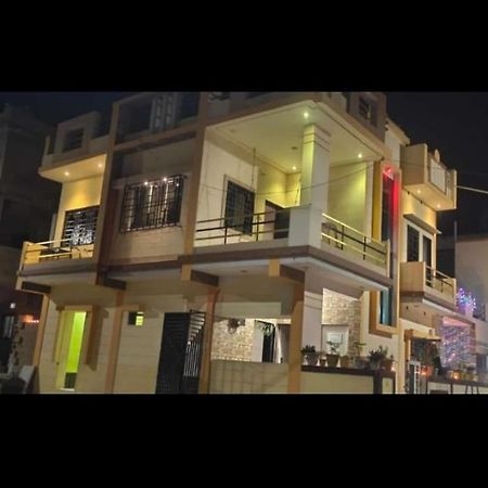 Dwarka Home Stay 2 Only Family 外观 照片