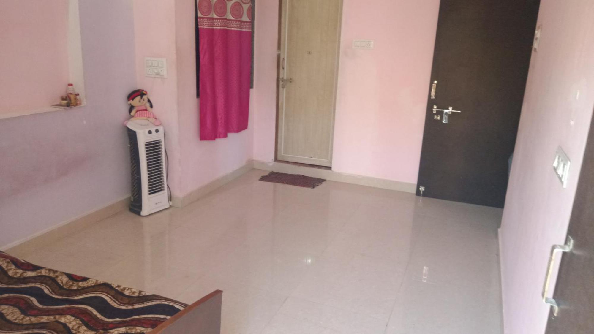 Dwarka Home Stay 2 Only Family 外观 照片